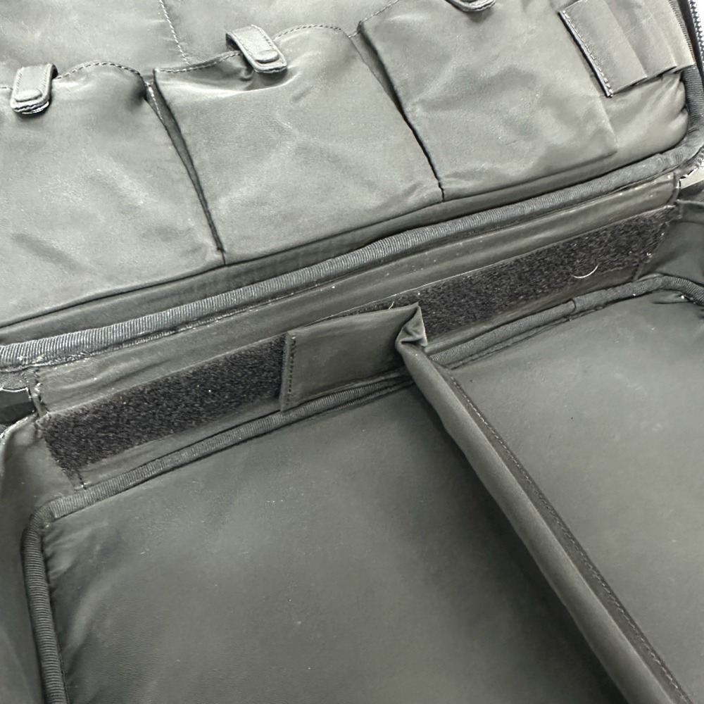PRADA Black Shoulder Bag - Picture 14 of 16